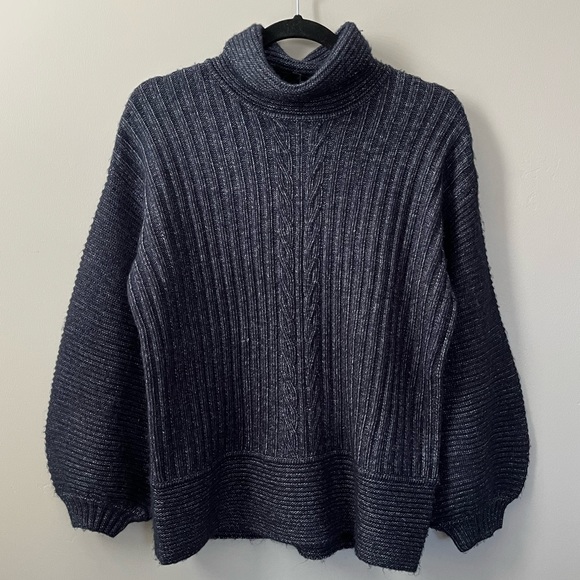 NWT Toccin(NY) Turtleneck Sweater in Dark Blue SZ S - Picture 2 of 5